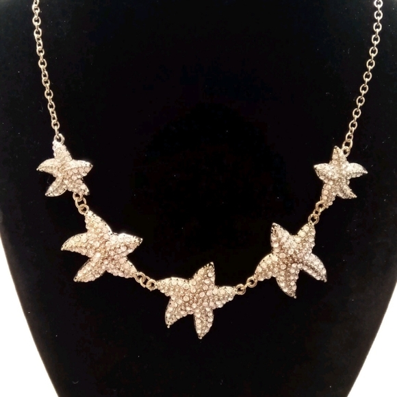 Traci Lynn"Sea Stars"Rhinestone Studded StarFish GoldTone Statement Necklace - Picture 5 of 9